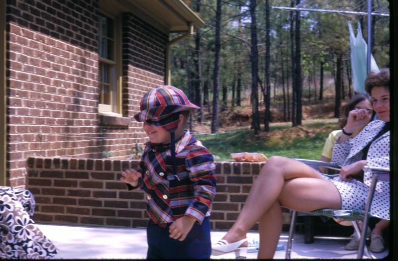 Christmas 1969, 1970, Halloween 1969 3200dpi 097.jpg - processed May 1971